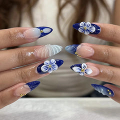 24pcs 3D Flower Design Press on Nails Blue French Almond False Nail Tips for Women Wearable Reusable European Fashion Fake Nails