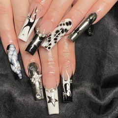 24pcs Long Coffin Gothic Press on Nails Sliver Star Flame Crocodile Print False Nail Wearable European Spicy Girl Fake Nails