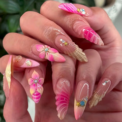 24Pcs 3D Shell Pattern Fake Nails with Starfish Gorgeous Pearl Flower Sweet Oval Nails Tips Reusable Short French Manicure Art