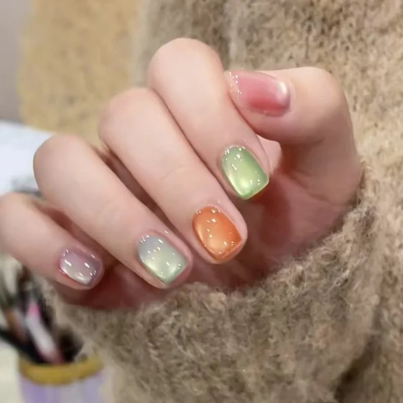 24Pcs Gradient Color Fake Nail Simple Short Ballet Wearable False Nails with Cat Eye Design Press on Nails Full Cover Nail Tips